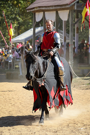 Joust-05