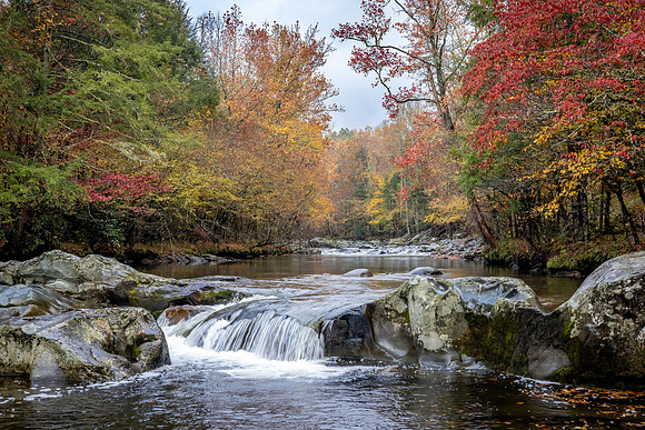 Greenbrier-MainCascade-FALL2-DeNoiseAI-denoise