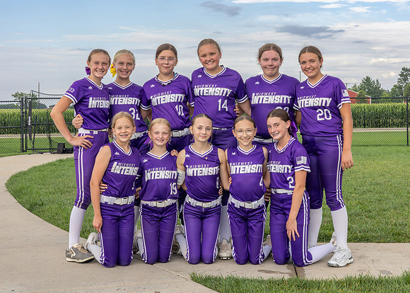 MWI-12u-Team5x7