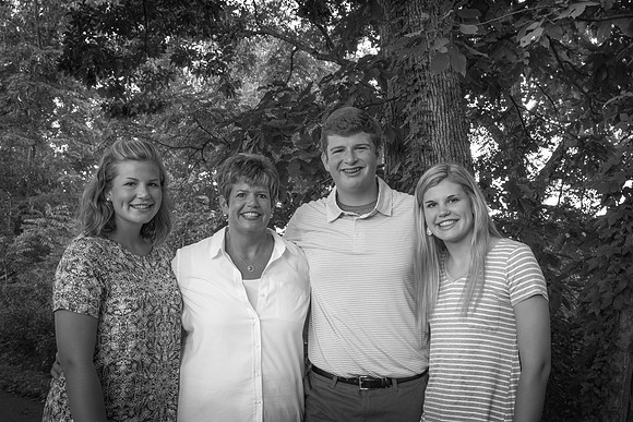 Family-bw