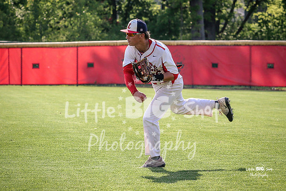 26-Outfield5a