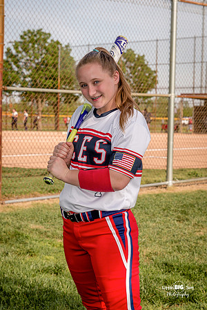 7-Ready2SwingSmilingCUa