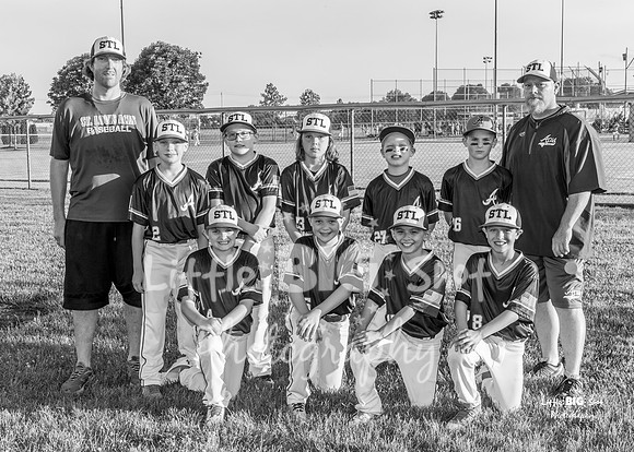 00-Team-5x7-bw