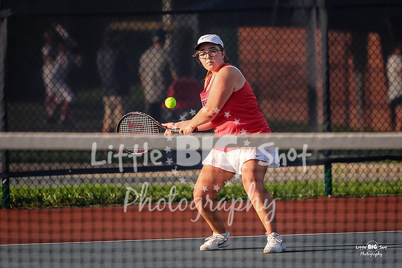 LHS-Tennis-16