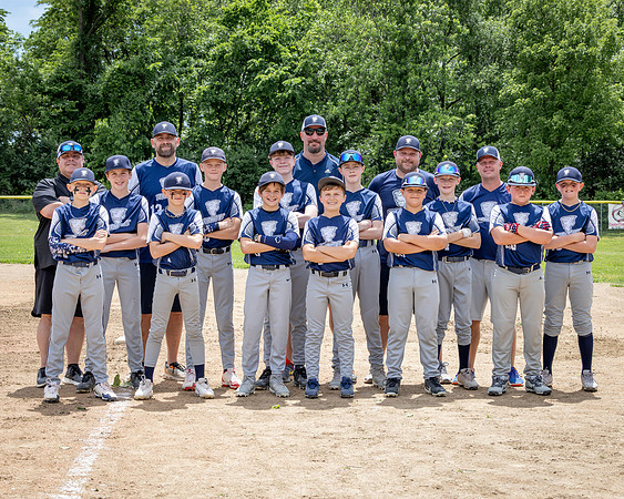 Coaches-CrossedArms-8x10a-z