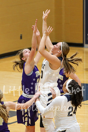 Holt-vs-Troy-25