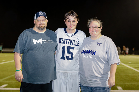Senior-15-Family2