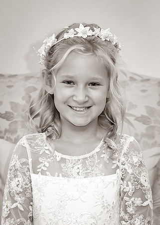 Jordyn-SittingInChairCU-Sepia