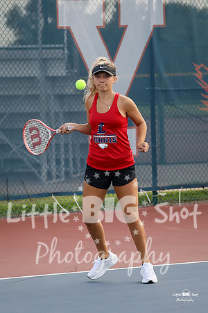 LHS-Tennis-SR04-03